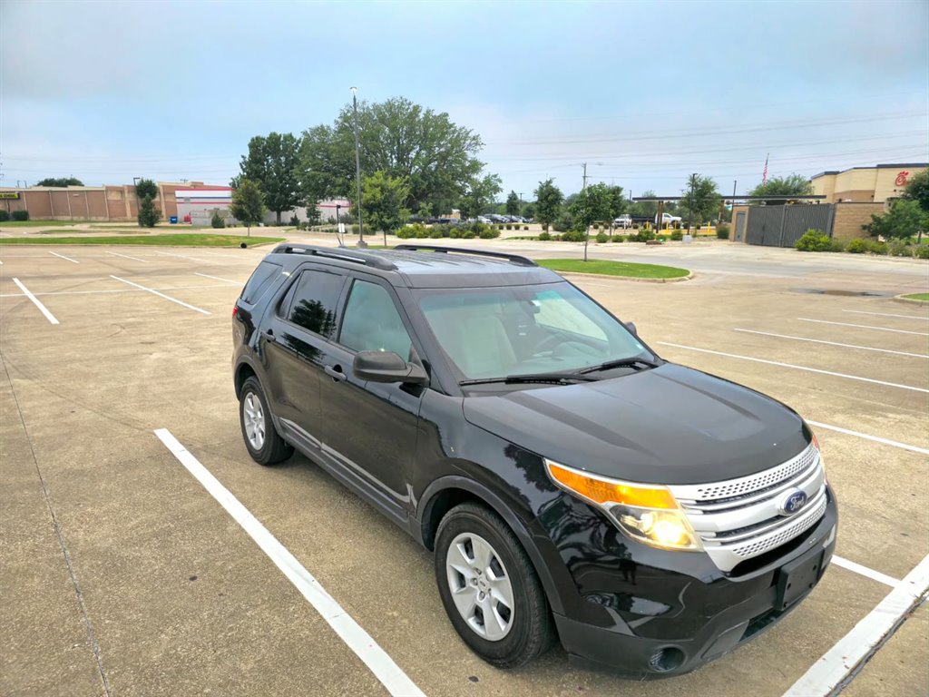 2014 Ford Explorer - $7,500