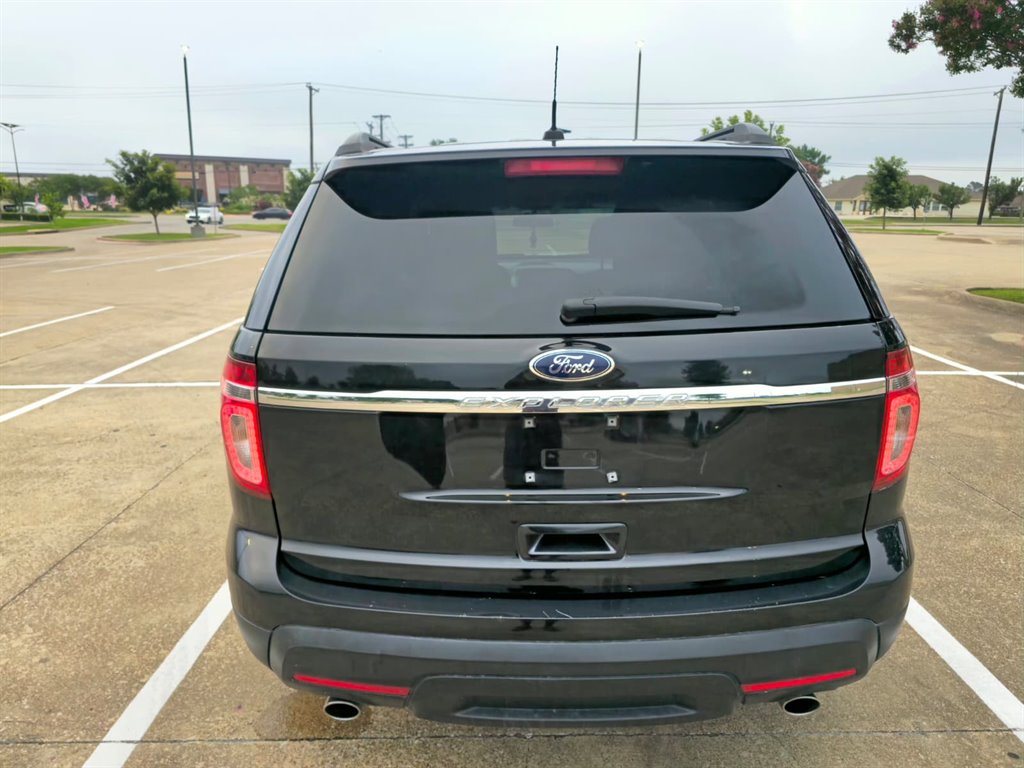 2014 Ford Explorer - $7,500