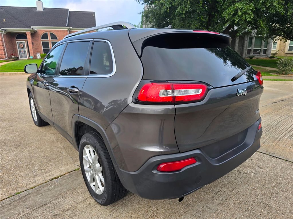 2014 Jeep Cherokee - $6,999
