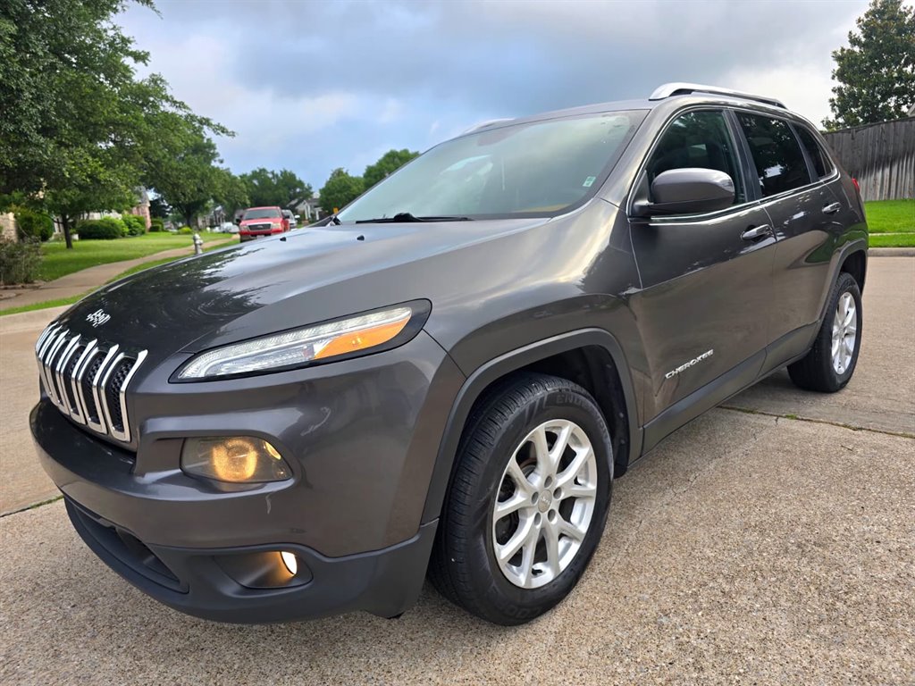 2014 Jeep Cherokee - $6,999