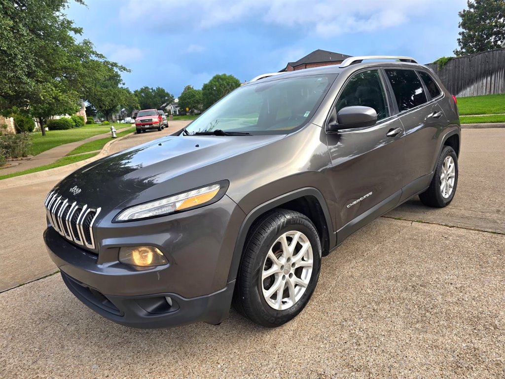2014 Jeep Cherokee - $6,999