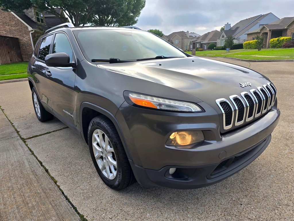 2014 Jeep Cherokee - $6,999