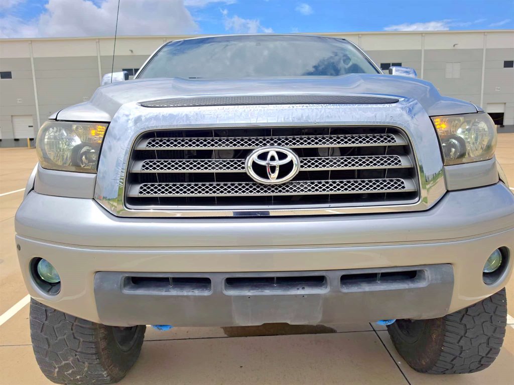 2008 Toyota Tundra - $15,999