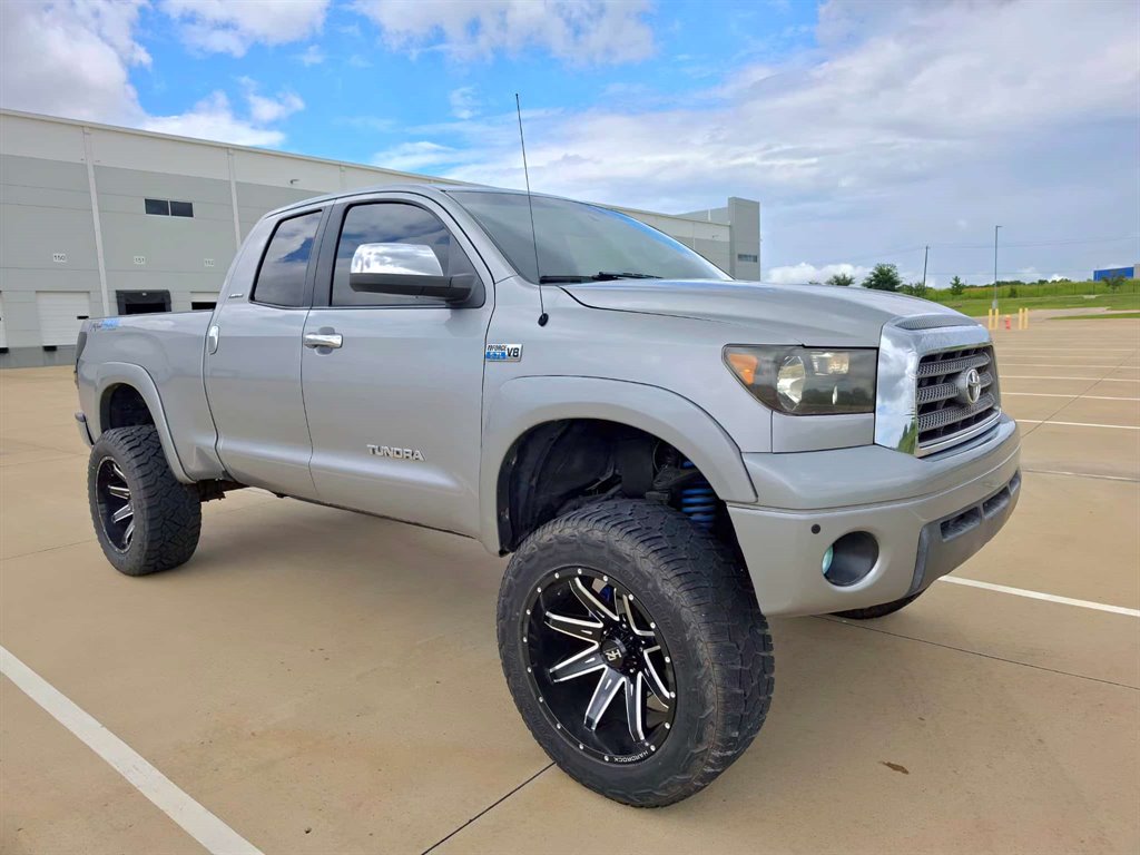2008 Toyota Tundra - $15,999