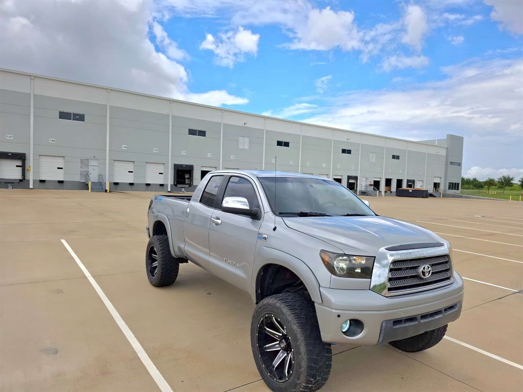 2008 Toyota Tundra - $15,999