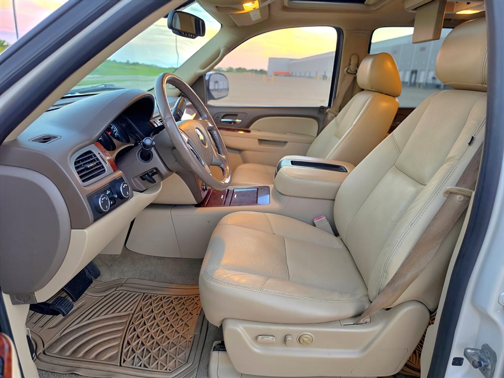 2010 Chevrolet Tahoe - $8,500