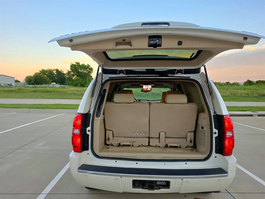 2010 Chevrolet Tahoe - $8,500