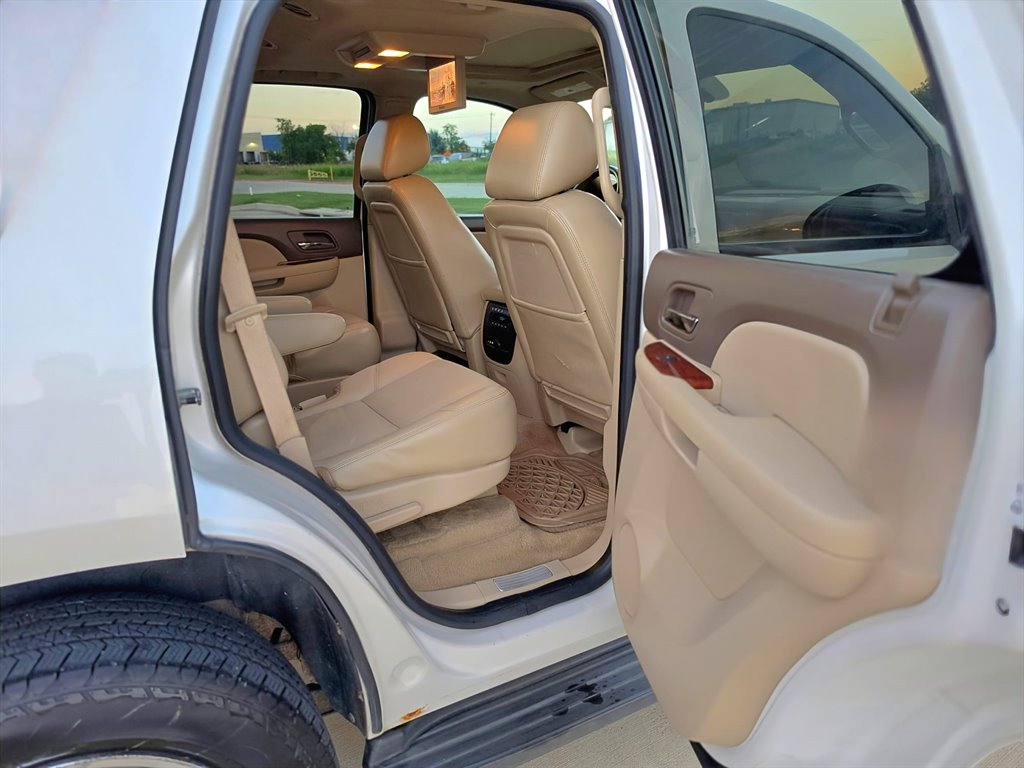 2010 Chevrolet Tahoe - $8,500