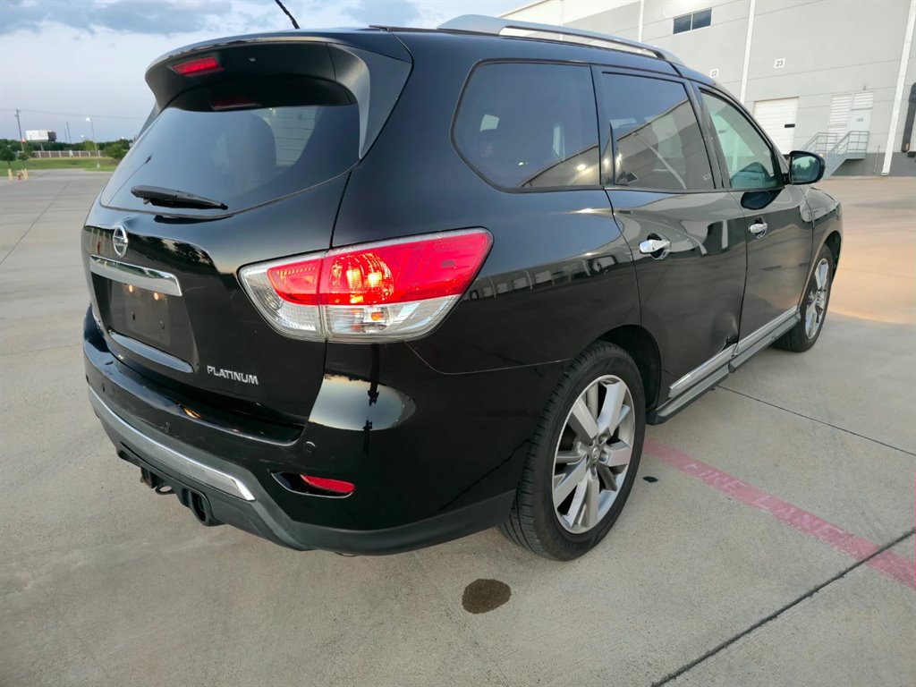 2014 Nissan Pathfinder - $7,999