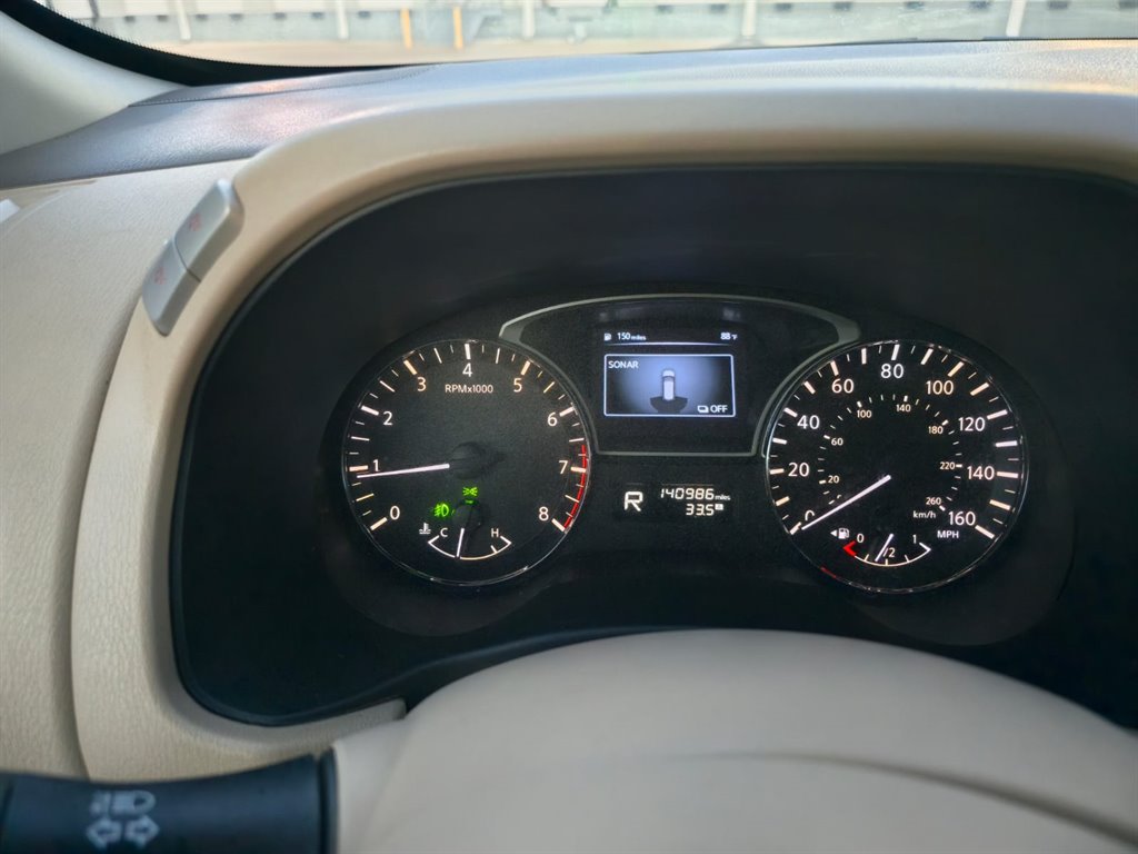 2014 Nissan Pathfinder - $7,999