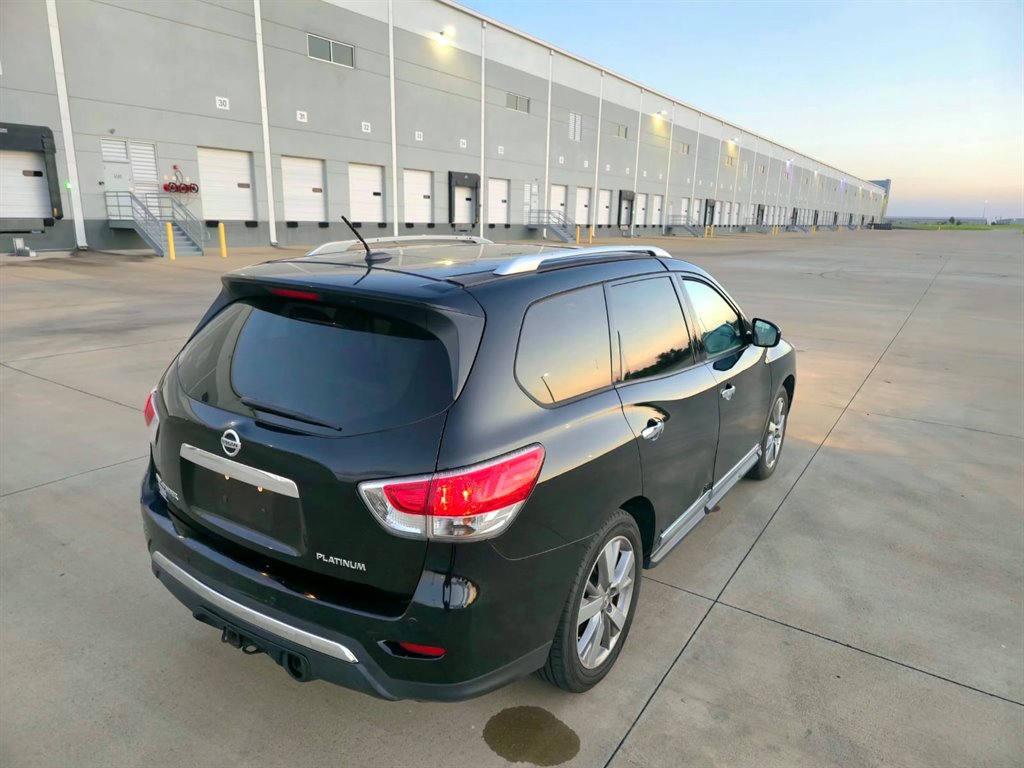 2014 Nissan Pathfinder - $7,999