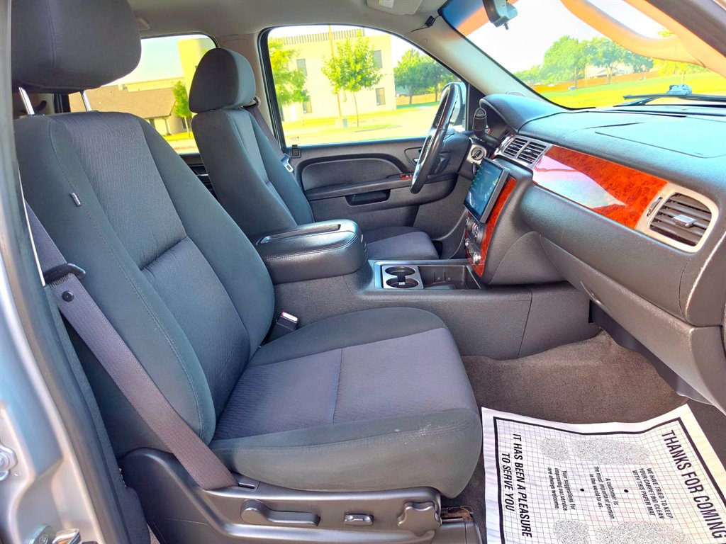 2011 Chevrolet Tahoe - $7,500