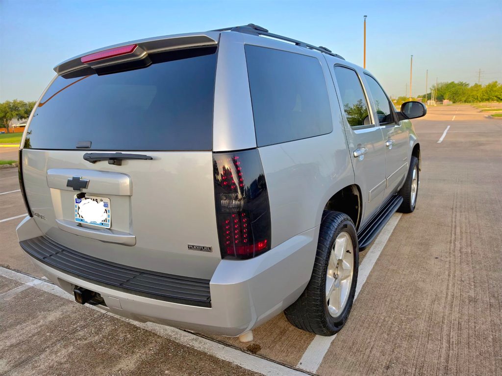 2011 Chevrolet Tahoe - $7,500