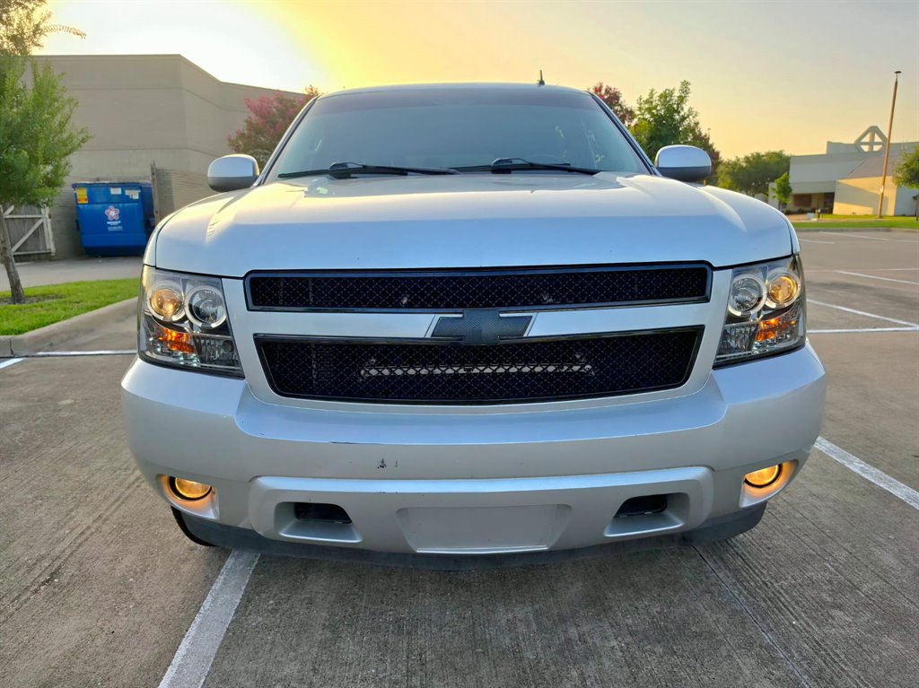 2011 Chevrolet Tahoe - $7,500