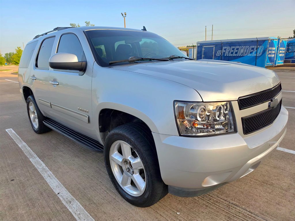 2011 Chevrolet Tahoe - $7,500