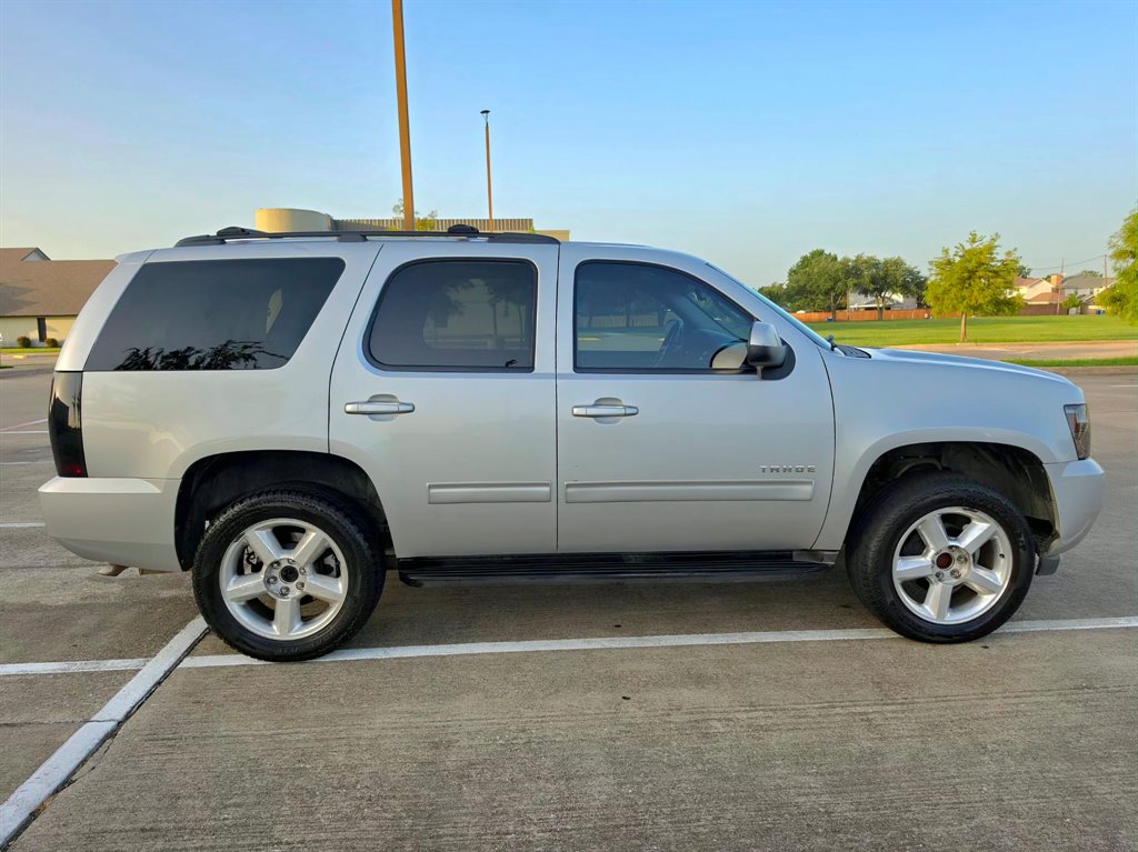 2011 Chevrolet Tahoe - $7,500