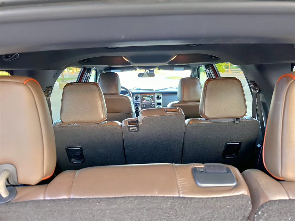 2015 Ford Expedition - $9,999
