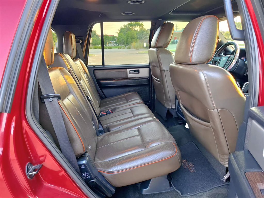 2015 Ford Expedition - $9,999