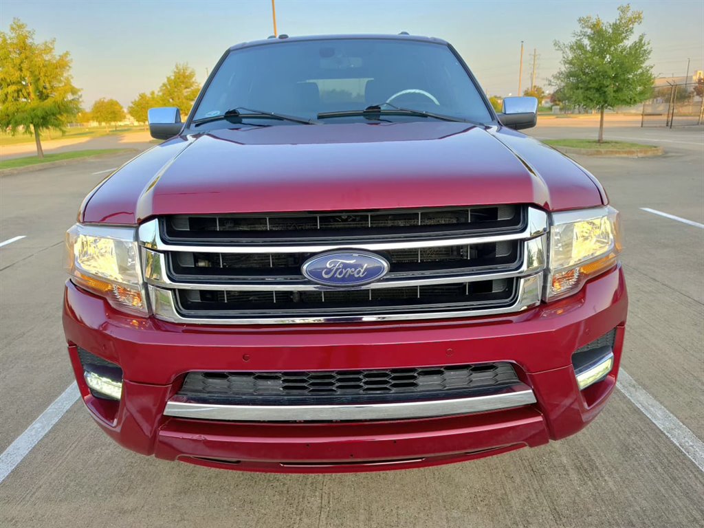 2015 Ford Expedition - $9,999