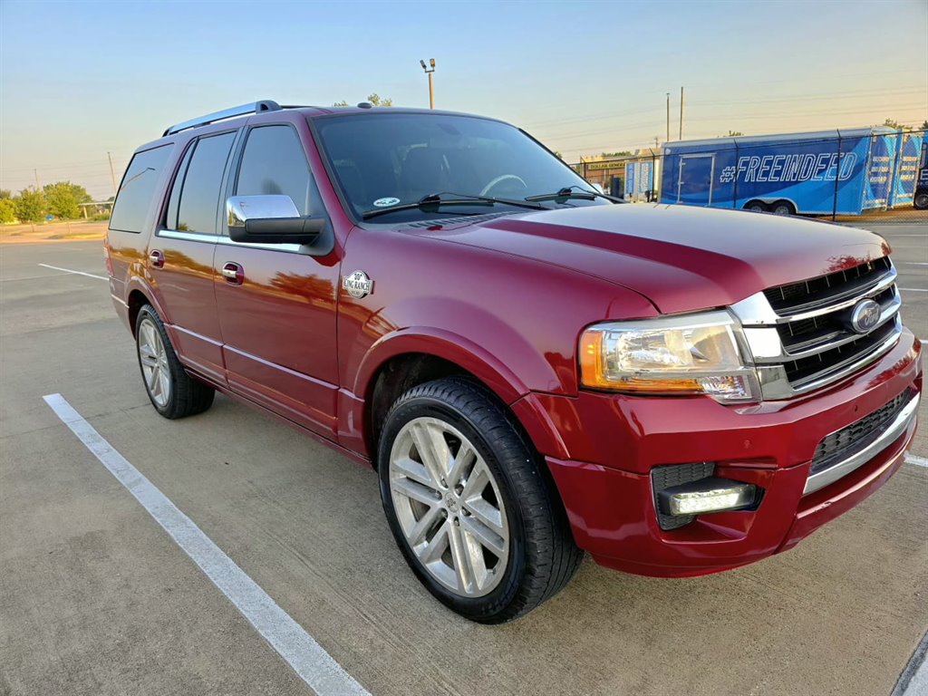 2015 Ford Expedition - $9,999