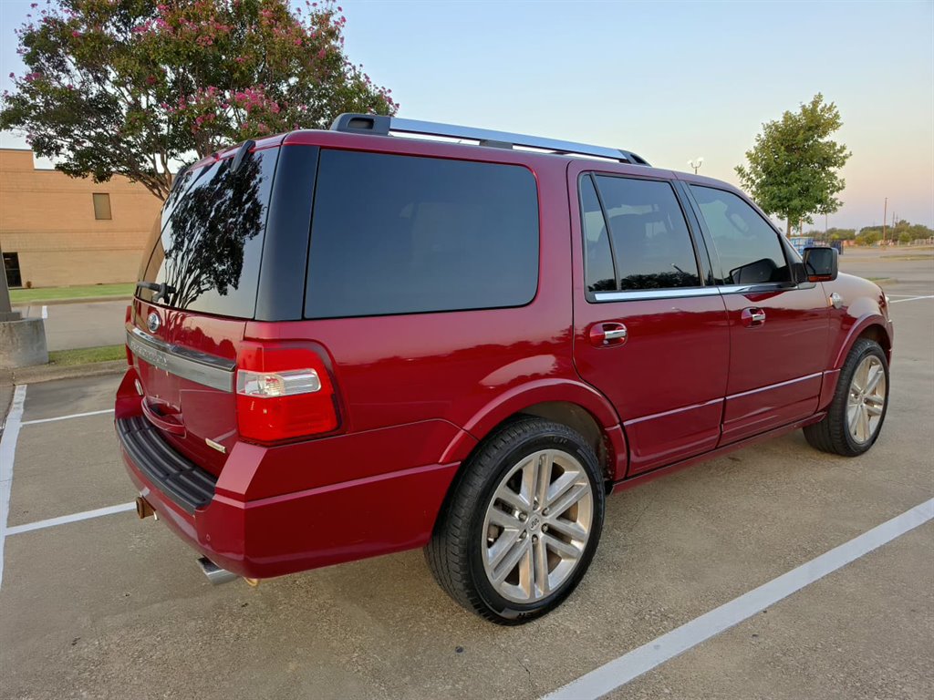 2015 Ford Expedition - $9,999
