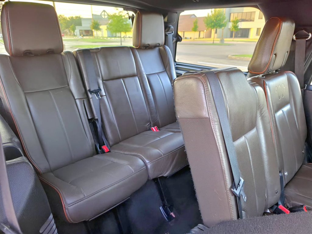 2015 Ford Expedition - $9,999