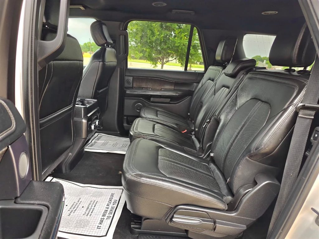 2019 Ford Expedition - $15,999