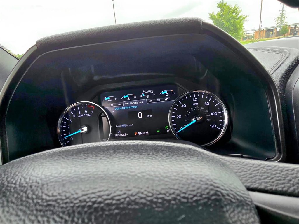 2019 Ford Expedition - $15,999