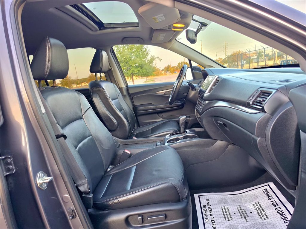 2016 Honda Pilot - $10,999