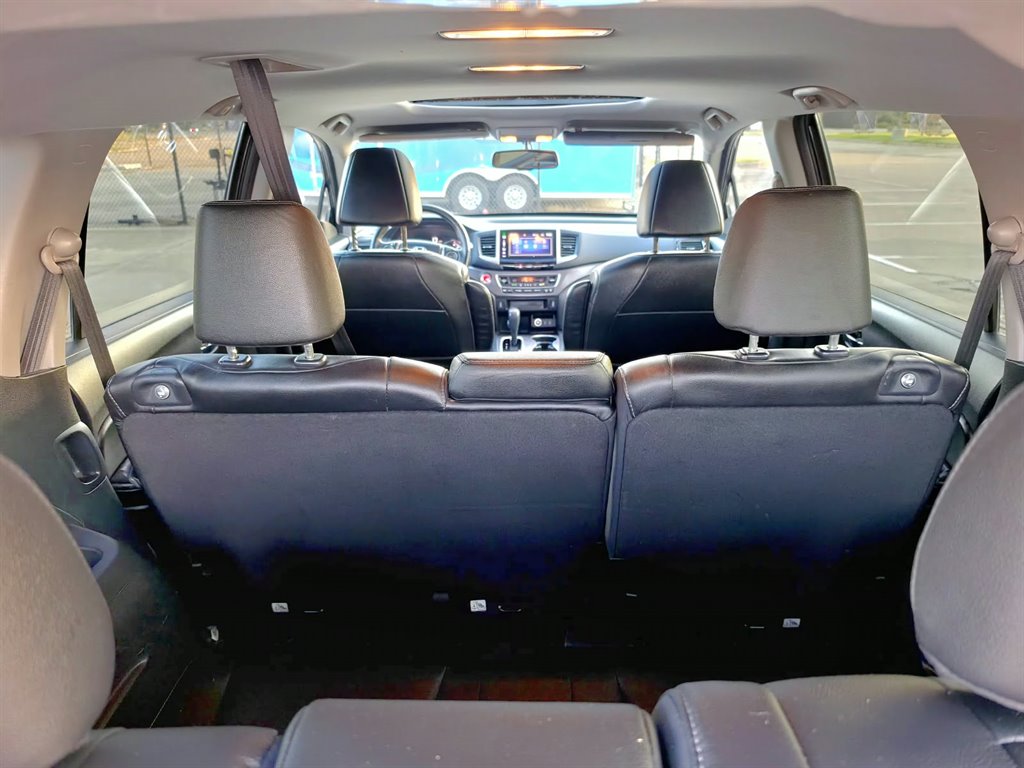 2016 Honda Pilot - $10,999