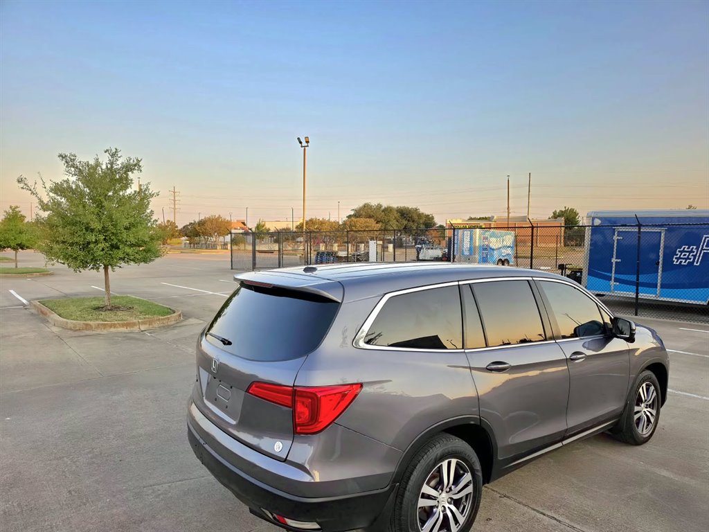 2016 Honda Pilot - $10,999