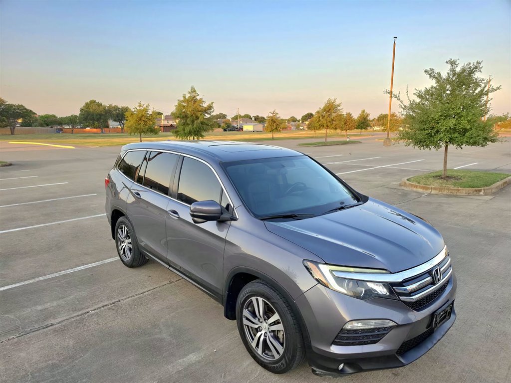 2016 Honda Pilot - $10,999