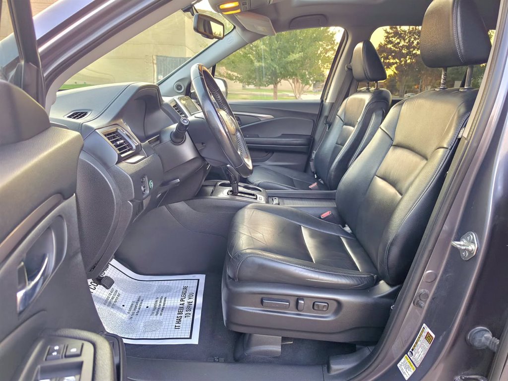2016 Honda Pilot - $10,999