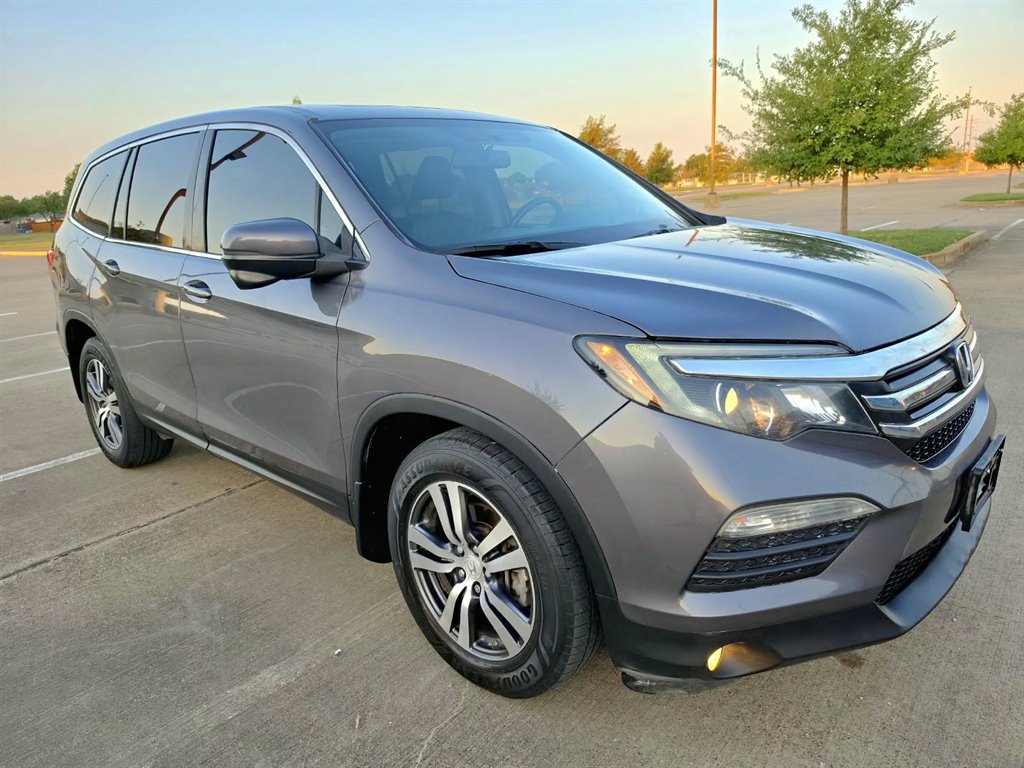 2016 Honda Pilot - $10,999