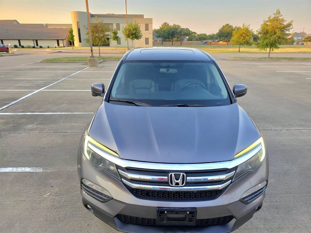 2016 Honda Pilot - $10,999