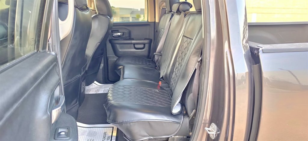 2014 Ram 1500 - $10,999
