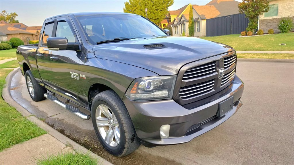 2014 Ram 1500 - $10,999