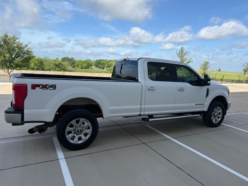 2017 Ford F-250 - $24,999