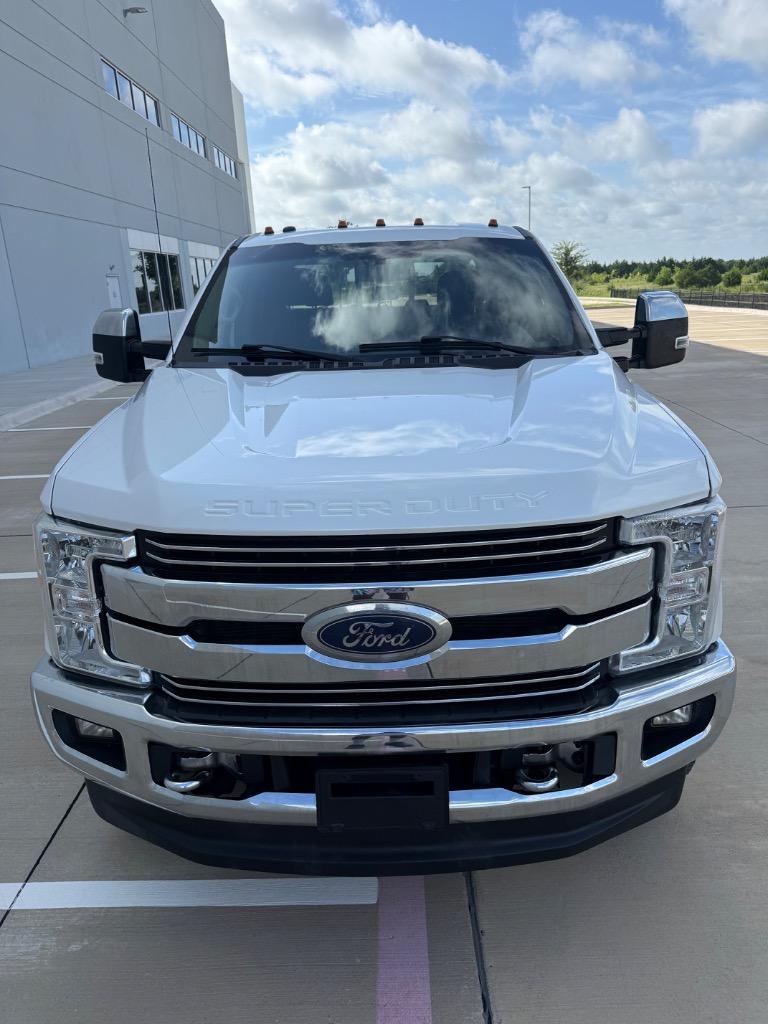 2017 Ford F-250 - $24,999