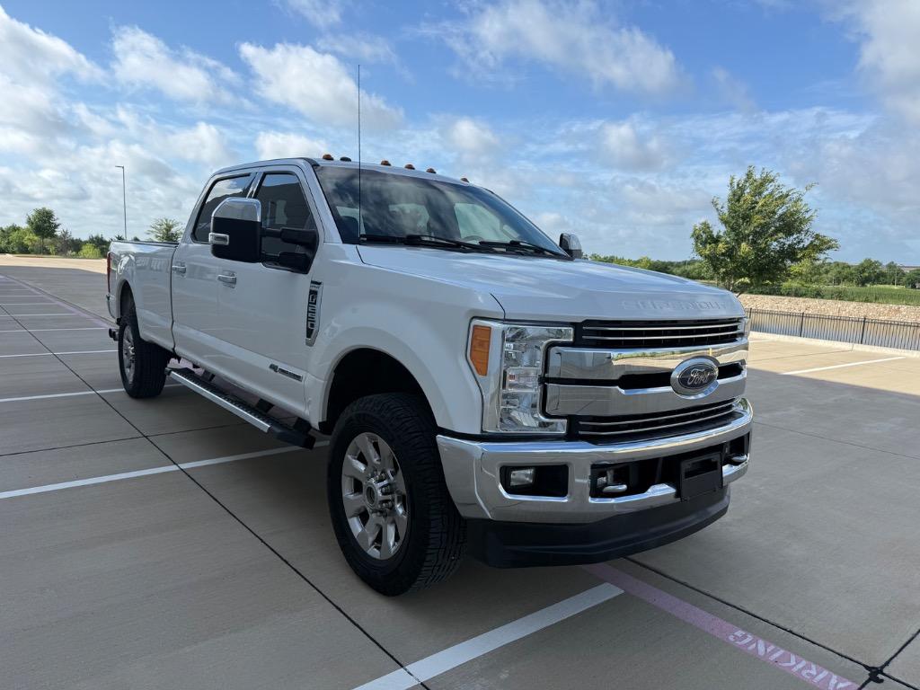 2017 Ford F-250 - $24,999