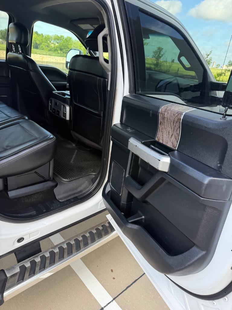 2017 Ford F-250 - $24,999