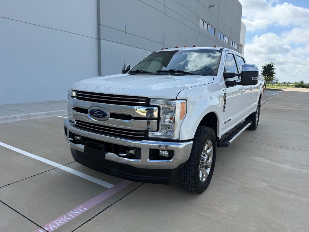 2017 Ford F-250 - $24,999
