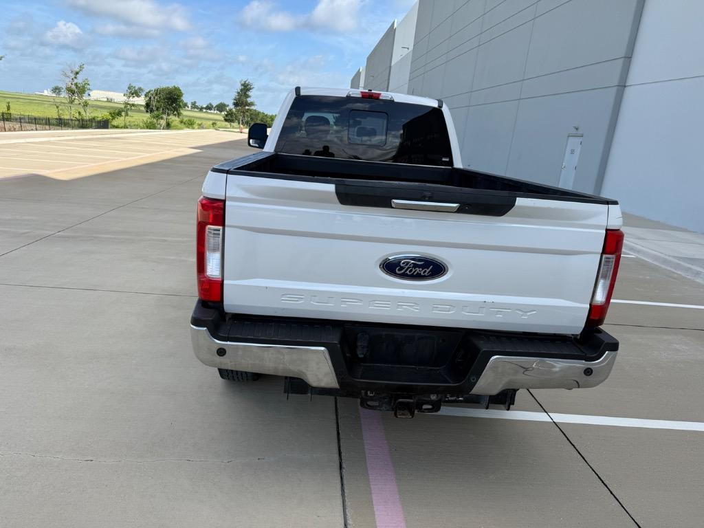 2017 Ford F-250 - $24,999