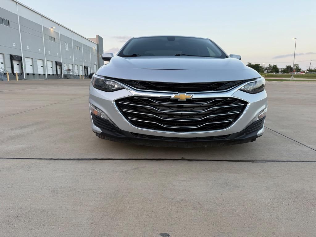 2022 Chevrolet Malibu - $10,499