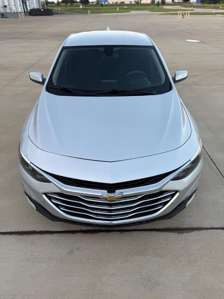 2022 Chevrolet Malibu - $10,499