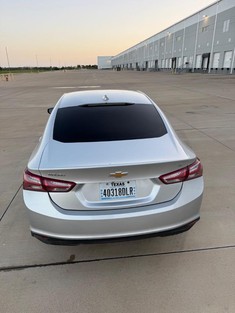 2022 Chevrolet Malibu - $10,499