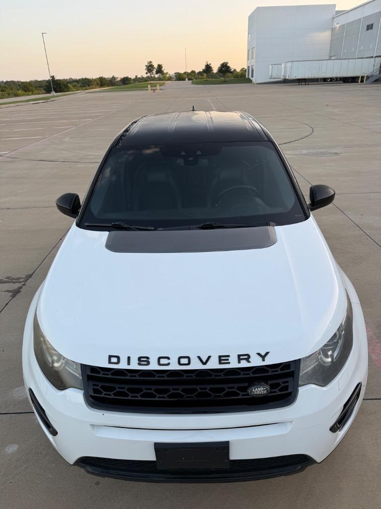 2016 Land Rover Discovery - $8,800