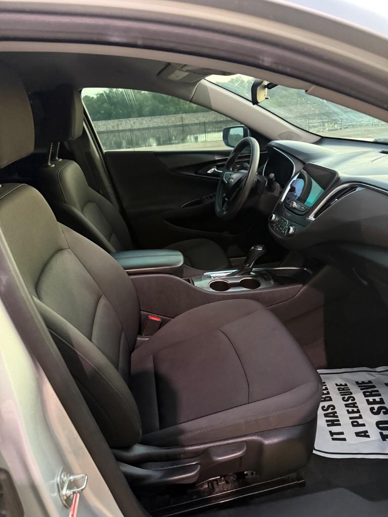2020 Chevrolet Malibu - $7,999