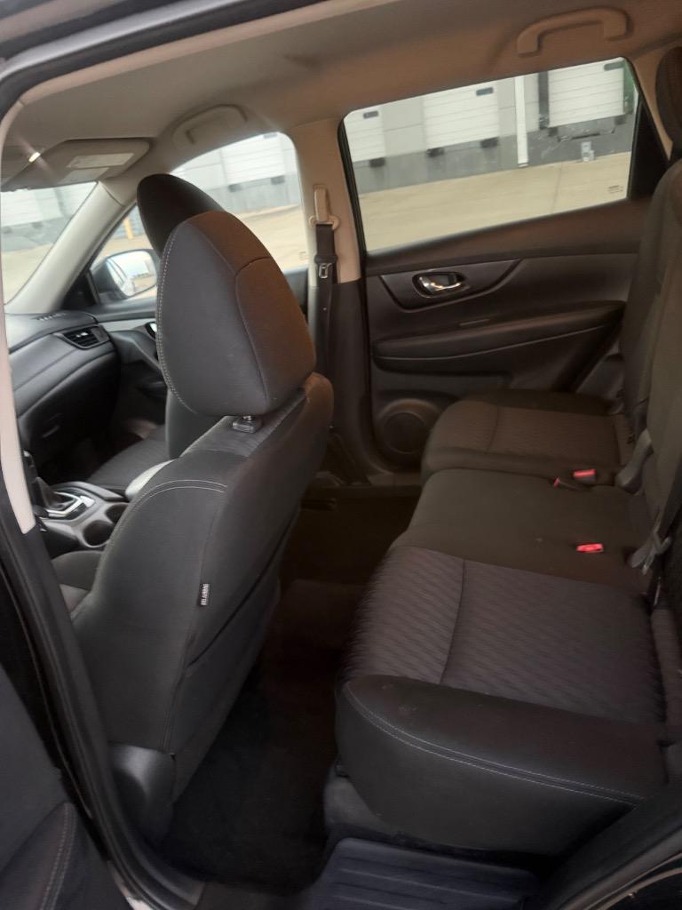 2019 Nissan Rogue - $9,999