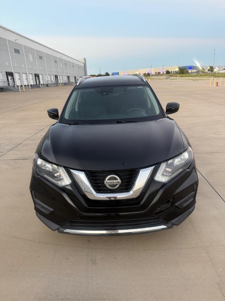 2019 Nissan Rogue - $9,999
